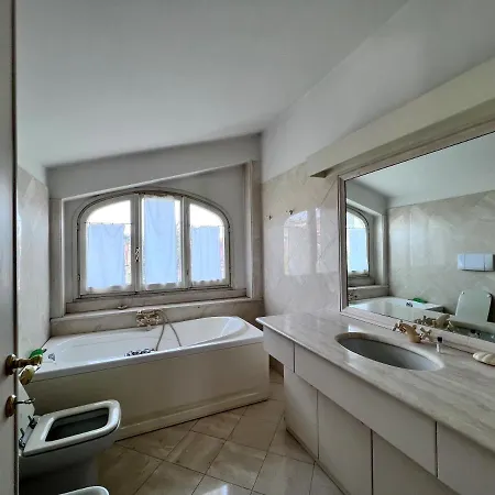 Luxury Roma
